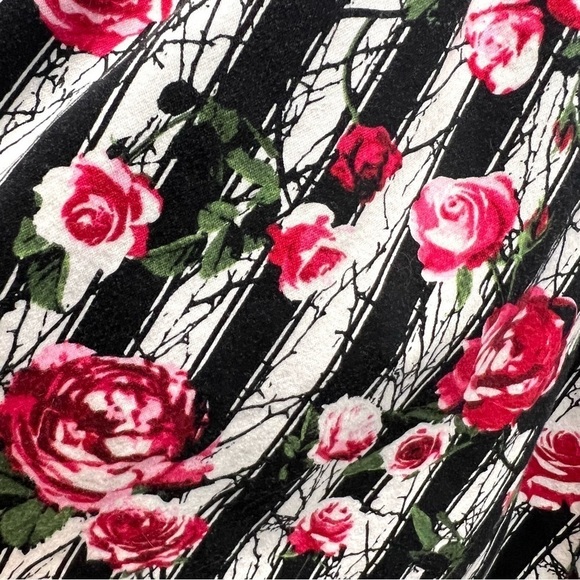 Hot Topic Corset Striped Rose Print Lace Pin Up Rockabilly Dress Womens Medium - Picture 15 of 16